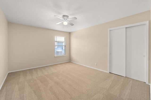 100 Bennett CV, Hutto, TX 78634