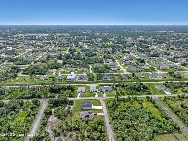 601 YARDLEY STREET SW, Palm Bay, FL 32908