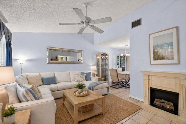 2730 Ida Way 16a, West Palm Beach, FL 33415