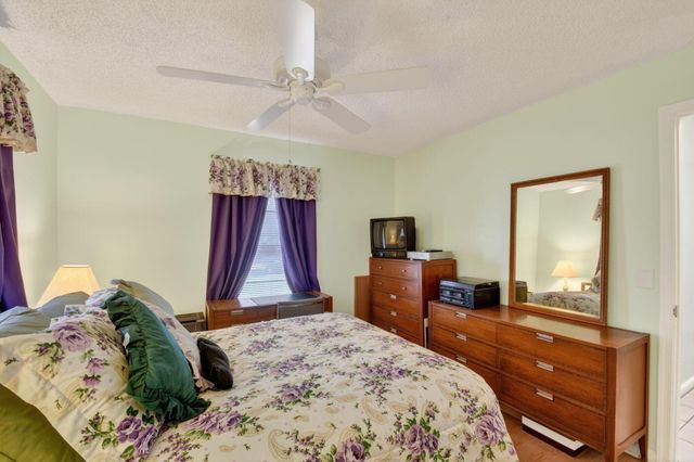 2730 Ida Way 16a, West Palm Beach, FL 33415