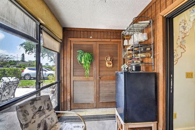 2730 Ida Way 16a, West Palm Beach, FL 33415