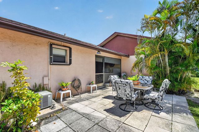 2730 Ida Way 16a, West Palm Beach, FL 33415