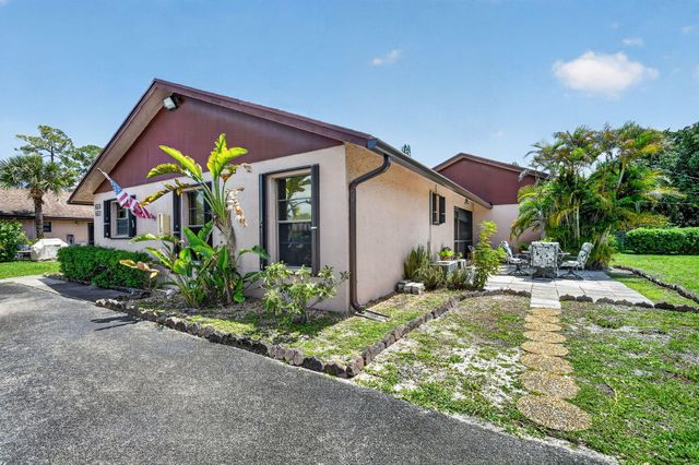 2730 Ida Way 16a, West Palm Beach, FL 33415