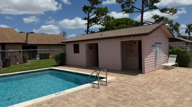 2730 Ida Way 16a, West Palm Beach, FL 33415