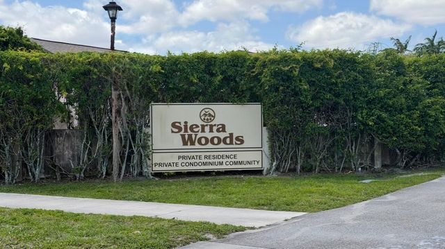 2730 Ida Way 16a, West Palm Beach, FL 33415