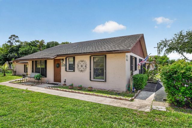 2730 Ida Way 16a, West Palm Beach, FL 33415