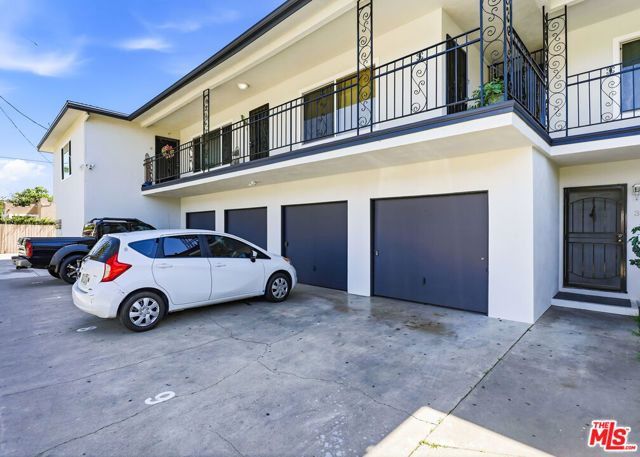 1027 N Parton Street, Santa Ana, CA 92701