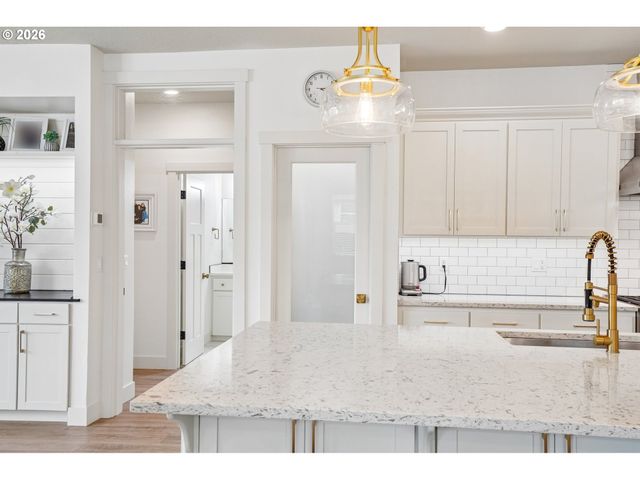 19405 Ne 22ND Cir, Vancouver, WA 98684