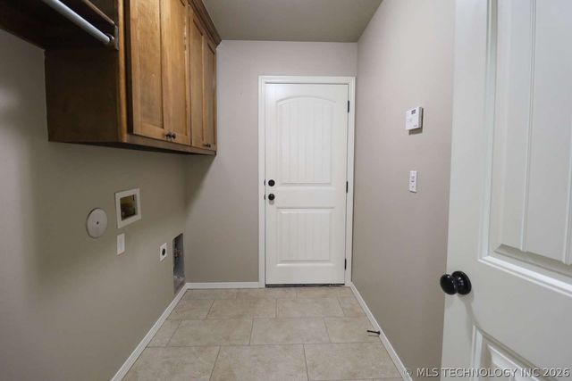 4617 S 173rd East Avenue, Tulsa, OK 74134