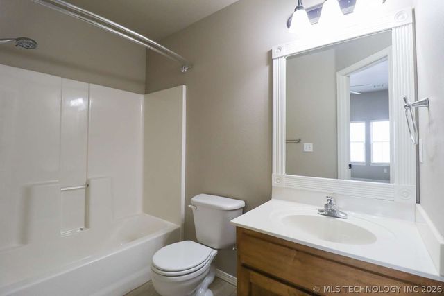 4617 S 173rd East Avenue, Tulsa, OK 74134