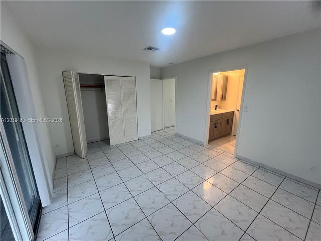 28 E 20th St 1, Hialeah, FL 33010