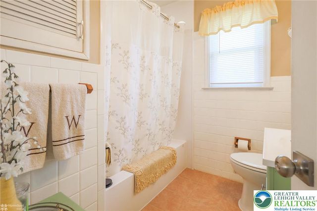 4306 Emerick Terrace, Easton, PA 18045