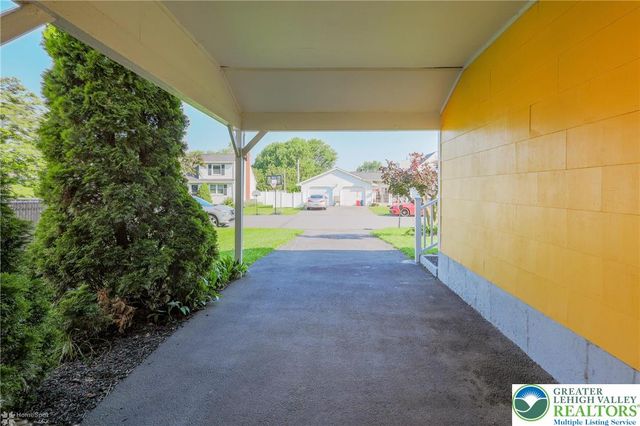 4306 Emerick Terrace, Easton, PA 18045