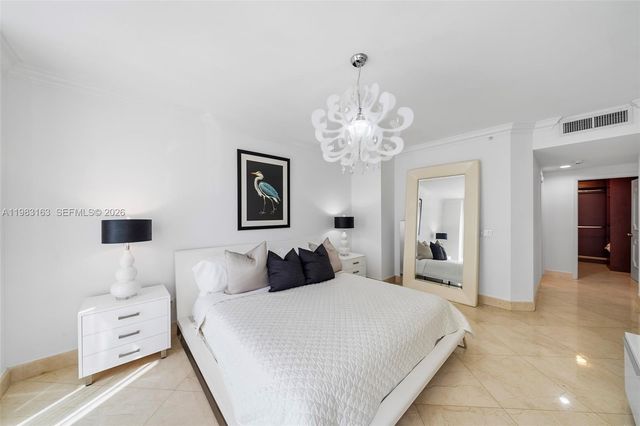 4775 Collins Ave 1504, Miami Beach, FL 33140