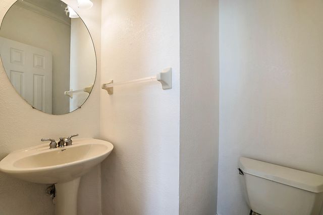 241 E Thatch Palm Circle, Jupiter, FL 33458