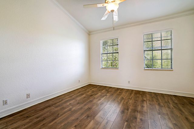 241 E Thatch Palm Circle, Jupiter, FL 33458