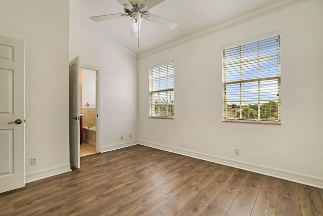 241 E Thatch Palm Circle, Jupiter, FL 33458