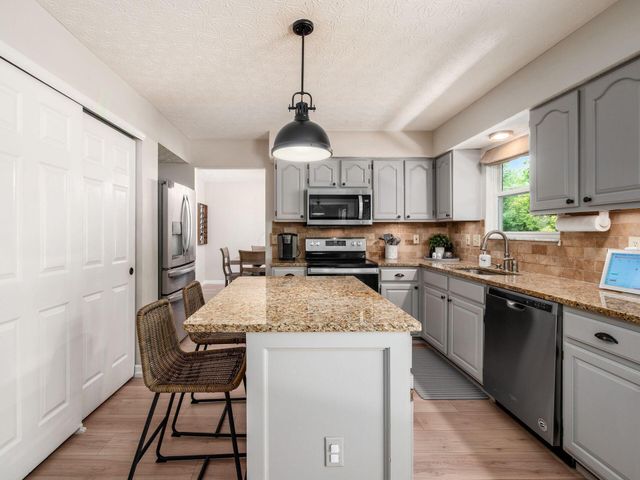 3552 Smiley Road, Hilliard, OH 43026