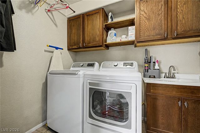 1028 Roaring River Avenue, Henderson, NV 89002