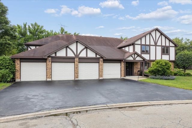 546 Banyon Lane B, La Grange, IL 60525