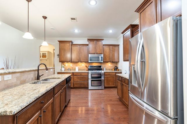 5191 PRAIRIE SKY DR, Lakeland, TN 38002
