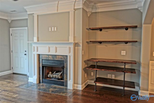 551 West Mossyleaf Drive, Huntsville, AL 35824