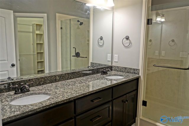 551 West Mossyleaf Drive, Huntsville, AL 35824