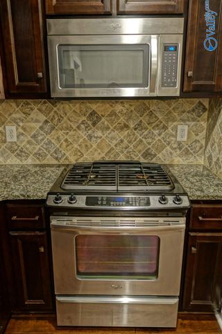 551 West Mossyleaf Drive, Huntsville, AL 35824