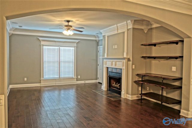 551 West Mossyleaf Drive, Huntsville, AL 35824