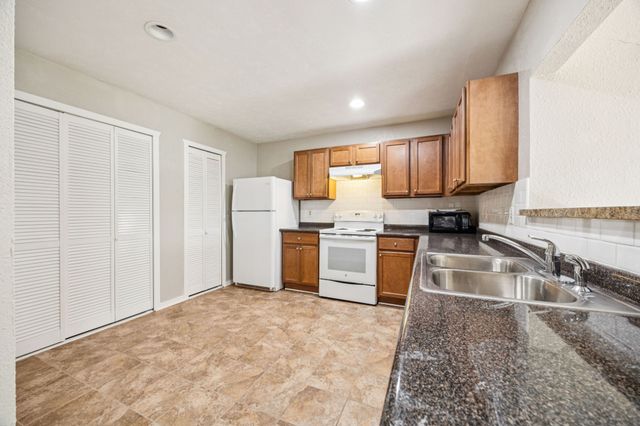 2710 Clover Valley Drive, Garland, TX 75043