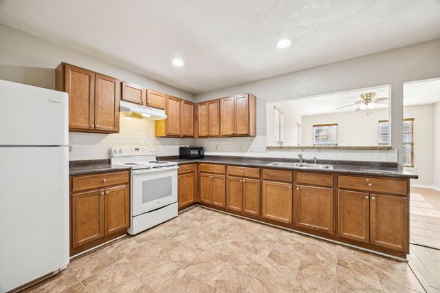 2710 Clover Valley Drive, Garland, TX 75043