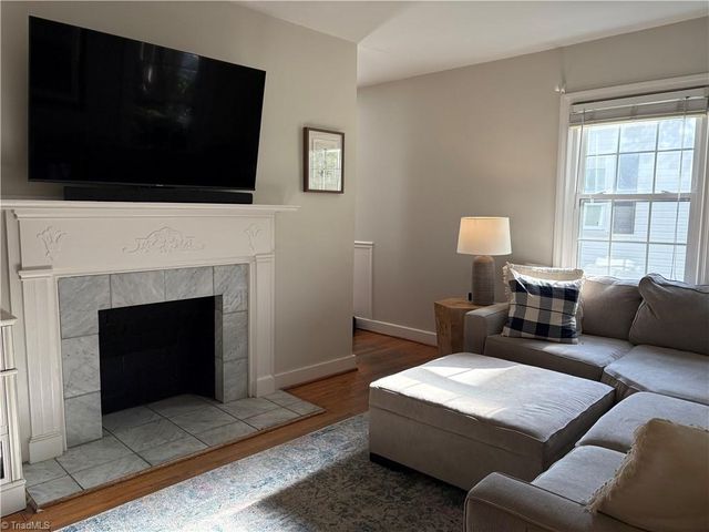209 Cornwallis Drive, Greensboro, NC 27408