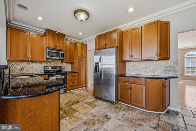 13 LAUREL WAY, Bear, DE 19701