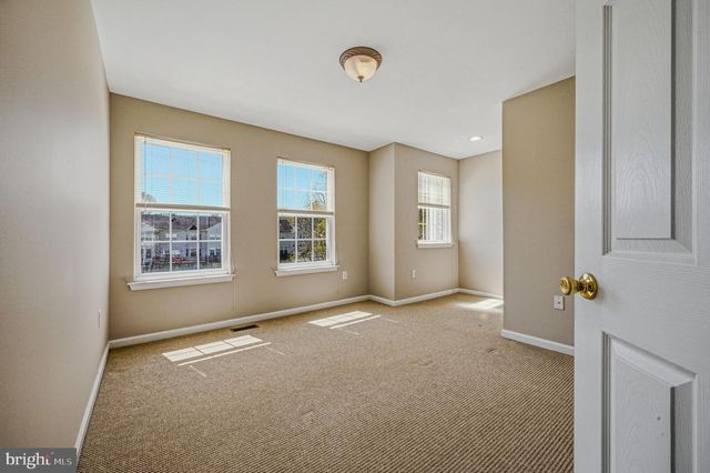 13 LAUREL WAY, Bear, DE 19701