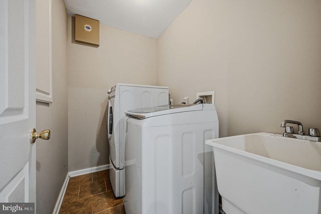 13 LAUREL WAY, Bear, DE 19701