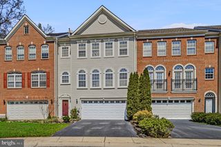 13 LAUREL WAY, Bear, DE 19701