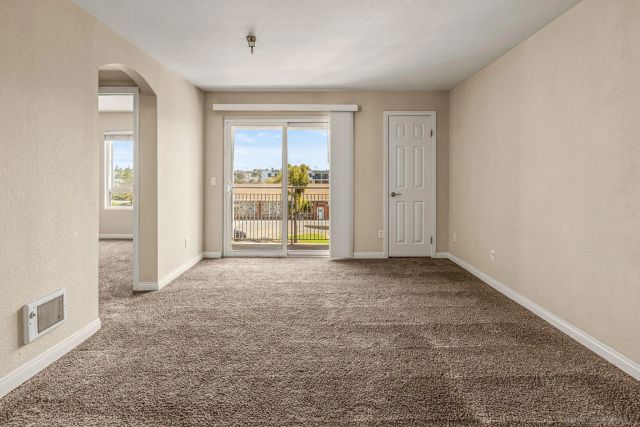 5252 Orange 421, San Diego, CA 92115