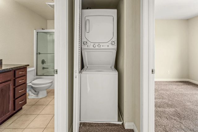 5252 Orange 421, San Diego, CA 92115