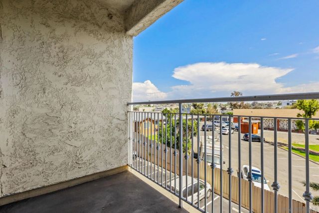 5252 Orange 421, San Diego, CA 92115