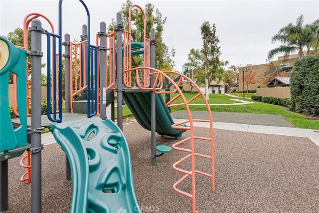 21122 Aqua, Mission Viejo, CA 92691