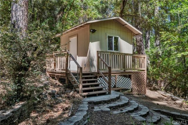 17097 Dogwood Way, Cobb, CA 95461