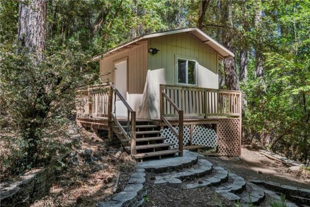 17097 Dogwood Way, Cobb, CA 95461