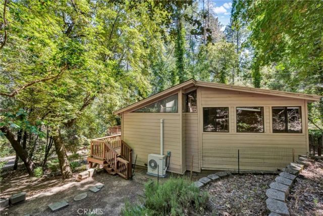 17097 Dogwood Way, Cobb, CA 95461