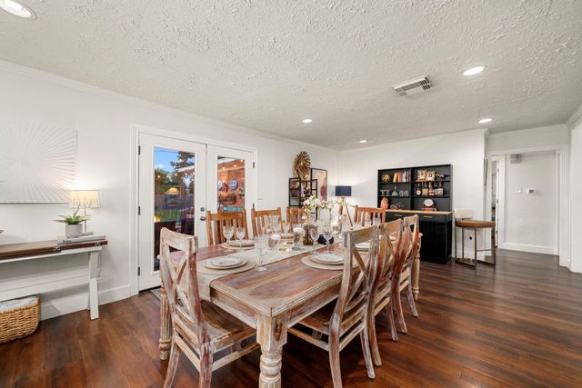 5202 Lamonte Lane, Houston, TX 77092