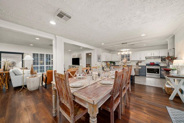 5202 Lamonte Lane, Houston, TX 77092