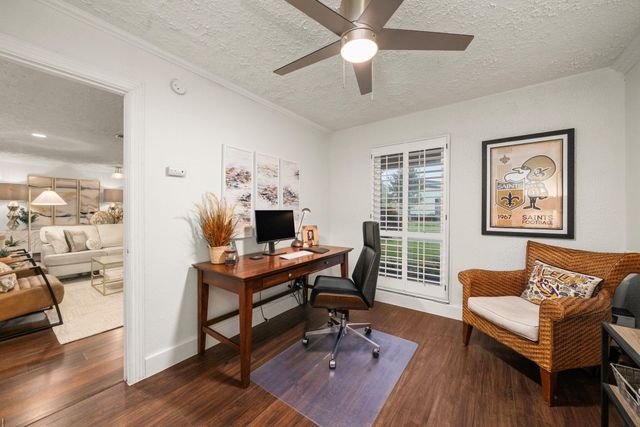 5202 Lamonte Lane, Houston, TX 77092