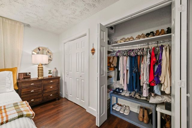 5202 Lamonte Lane, Houston, TX 77092