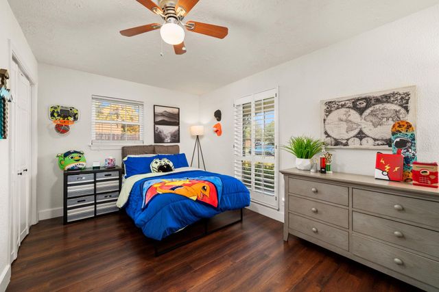 5202 Lamonte Lane, Houston, TX 77092