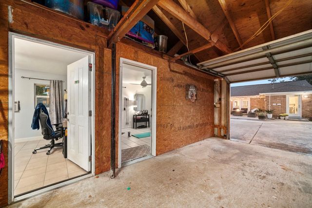 5202 Lamonte Lane, Houston, TX 77092