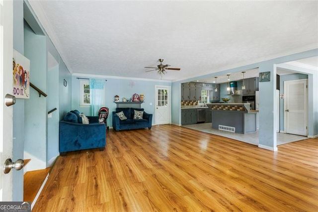 1209 CARRIAGE Trail, Norcross, GA 30093